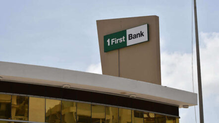 Préstamo de auto lease de First Bank